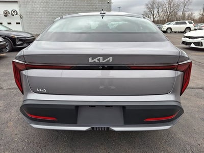 2026 Kia K4 LXS