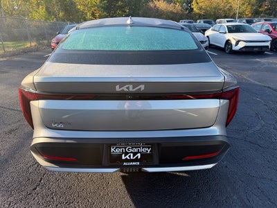 2026 Kia K4 LXS