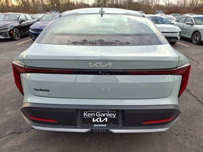 2026 Kia K4 LXS