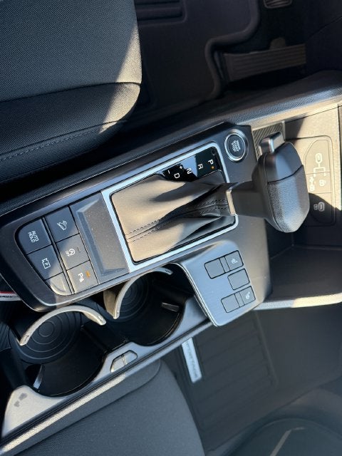 2027 Kia Sportage LX