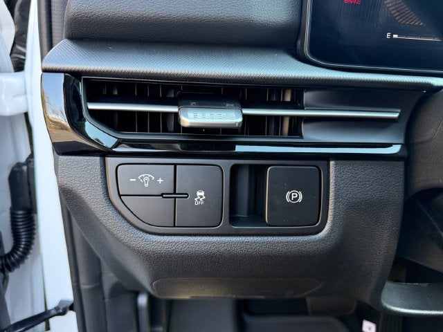 2027 Kia Sportage LX