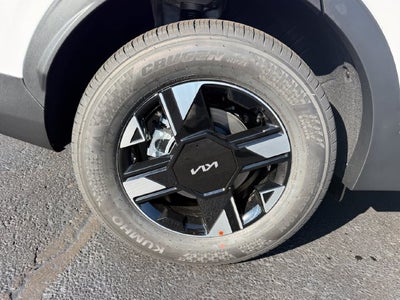 2027 Kia Sportage LX