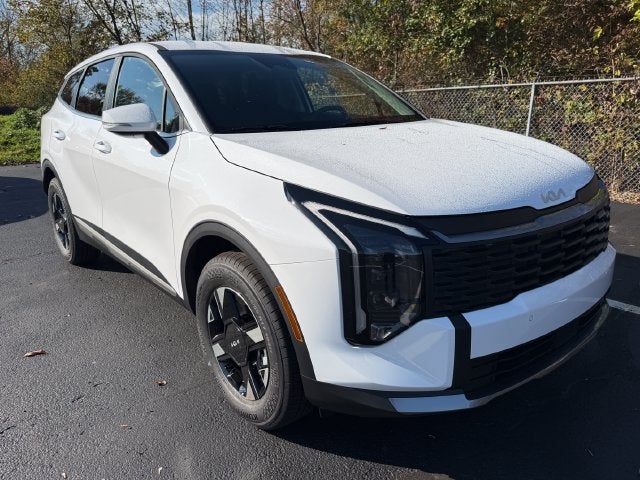 2027 Kia Sportage LX