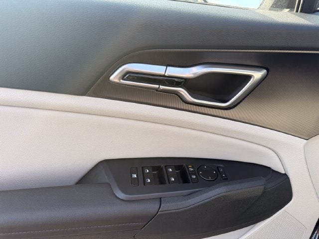 2027 Kia Sportage EX