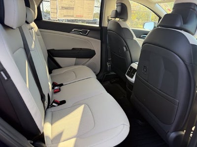 2027 Kia Sportage EX