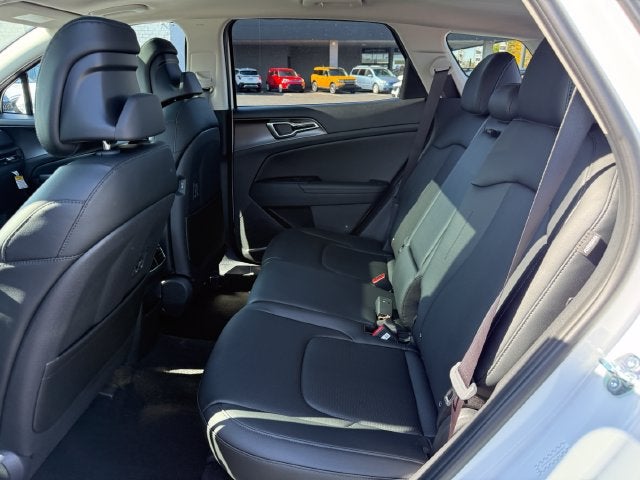 2027 Kia Sportage EX