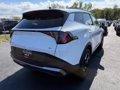 2027 Kia Sportage EX