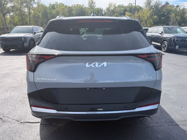 2027 Kia Sportage EX
