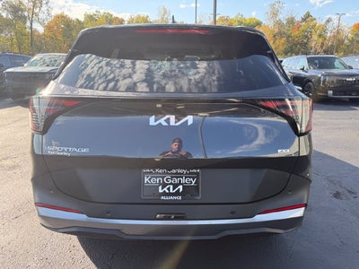 2027 Kia Sportage EX