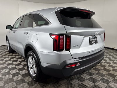 2022 Kia Sorento LX