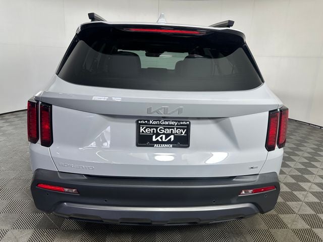 2023 Kia Sorento X-Line S