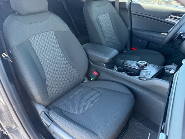 2027 Kia Sportage Hybrid LX