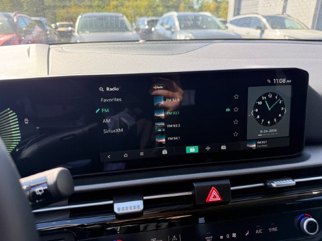 2027 Kia Sportage Hybrid LX