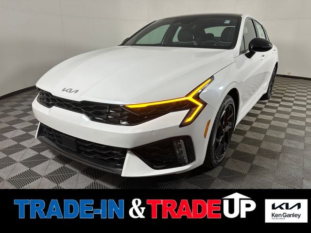 2026 Kia K5 GT-Line