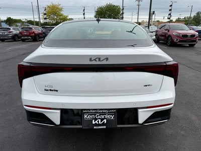 2026 Kia K5 GT-Line