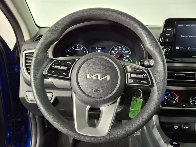 2023 Kia Seltos LX
