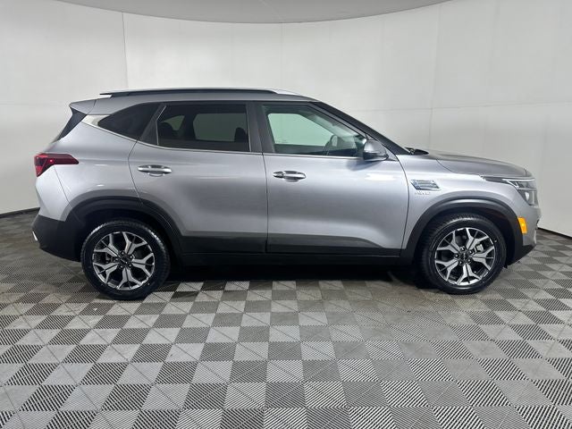 2022 Kia Seltos EX