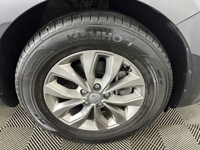 2021 Kia Sedona LX