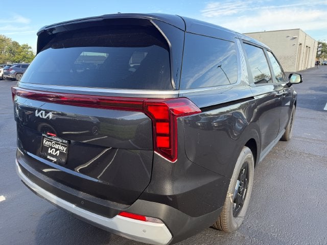 2027 Kia Carnival LXS