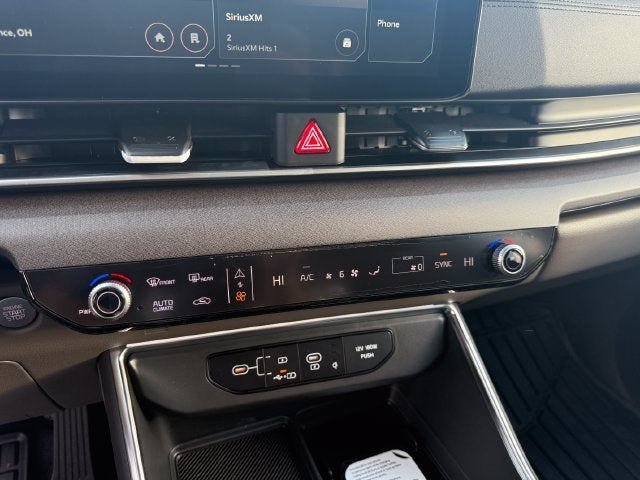2027 Kia Carnival EX