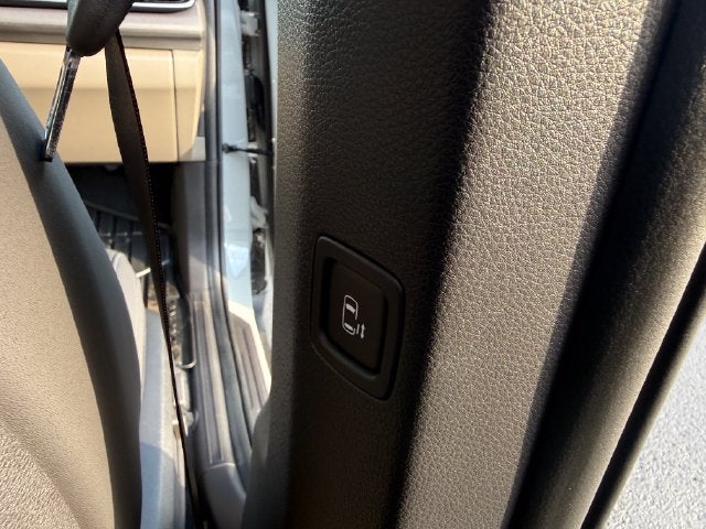 2027 Kia Carnival EX