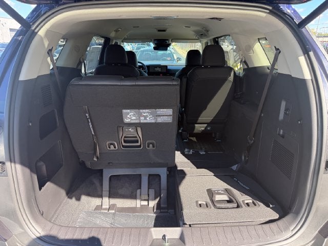 2027 Kia Carnival EX