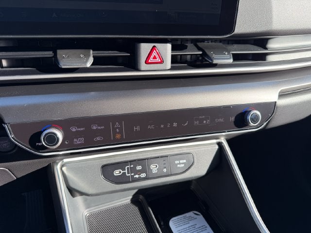 2027 Kia Carnival EX