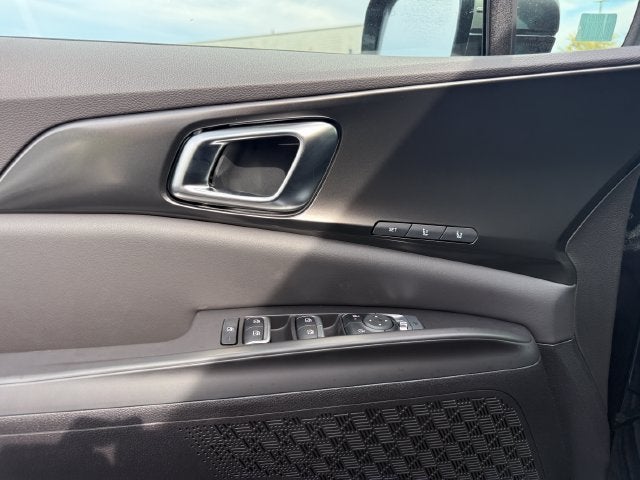2027 Kia Carnival Hybrid EX