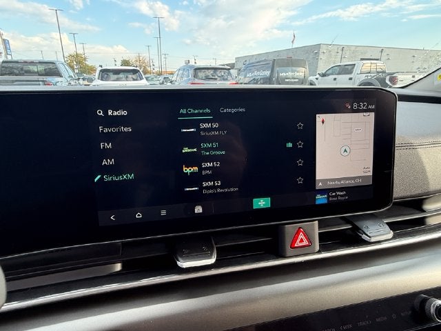 2027 Kia Carnival Hybrid EX