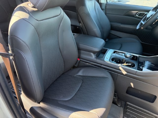 2027 Kia Carnival Hybrid EX