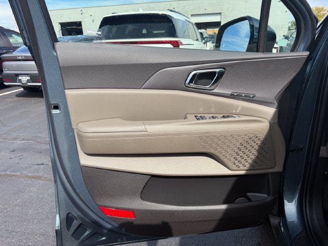2027 Kia Carnival Hybrid SX