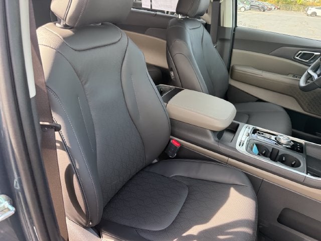 2027 Kia Carnival Hybrid SX
