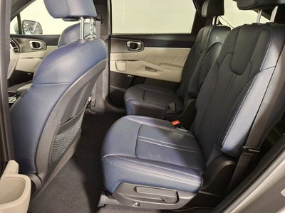2023 Kia Sorento Plug-In Hybrid SX Prestige
