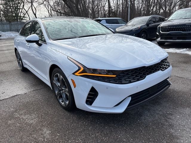 2024 Kia K5 EX
