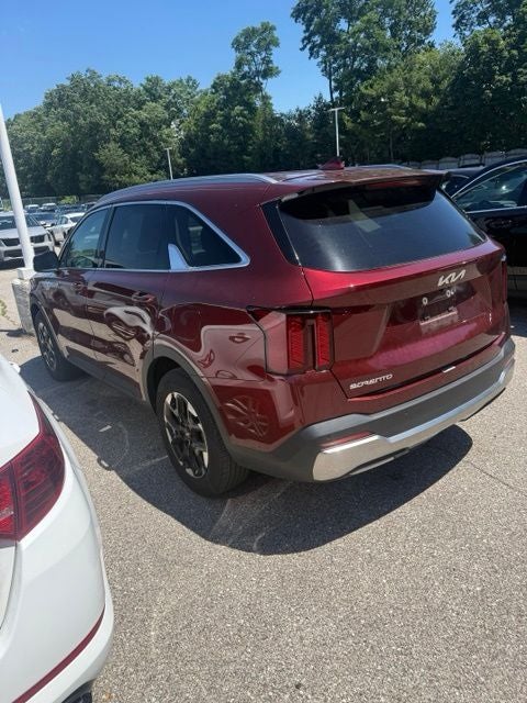 2024 Kia Sorento S