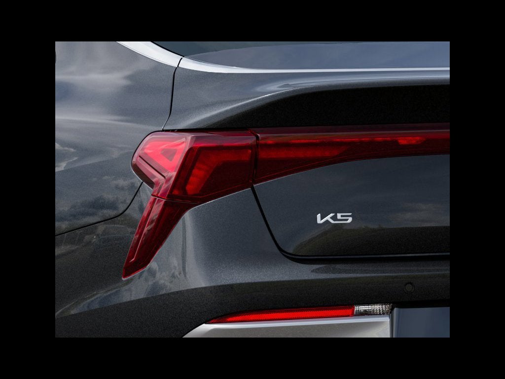 2027 Kia K5 LXS