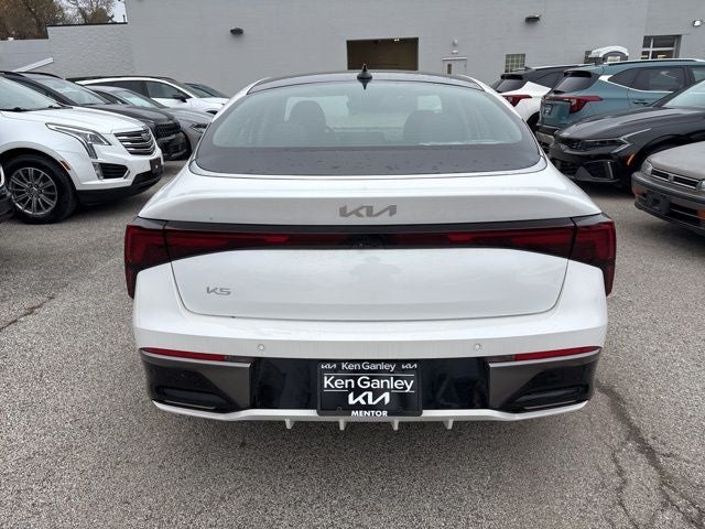 2025 Kia K5 EX