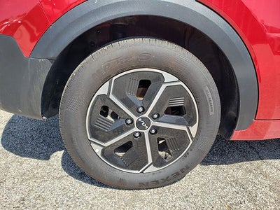 2024 Kia Niro LX