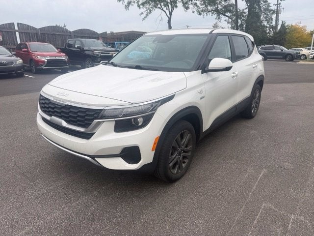 2023 Kia Seltos LX