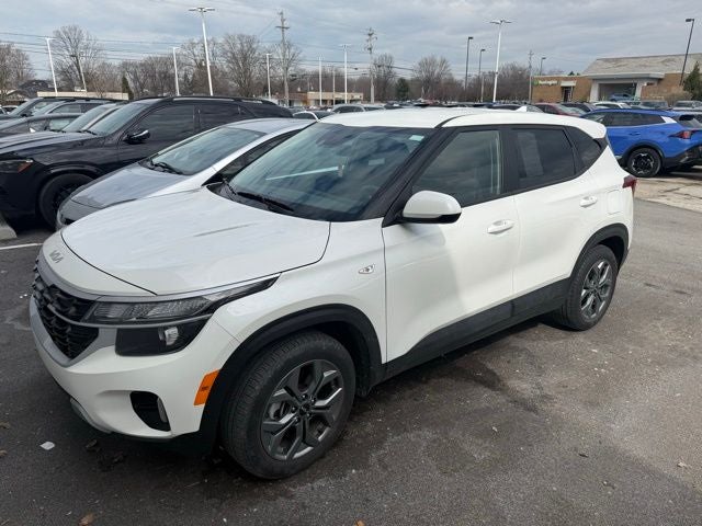 2024 Kia Seltos LX