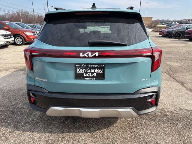 2024 Kia Seltos EX