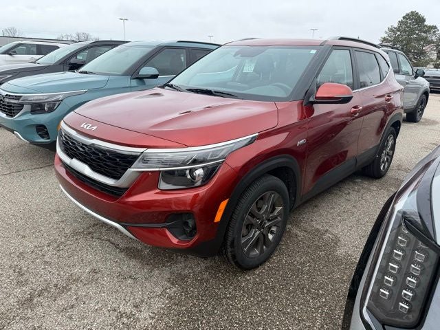 2023 Kia Seltos S