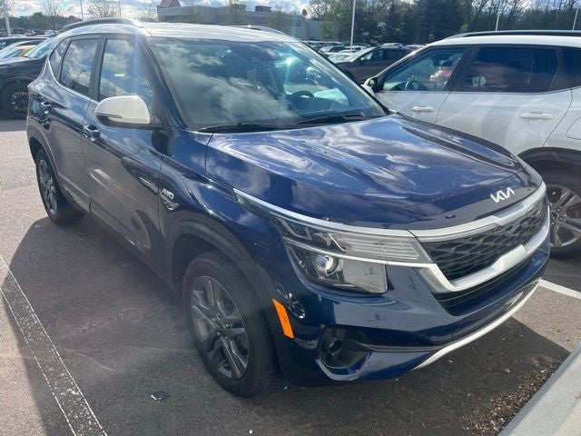 2023 Kia Seltos S