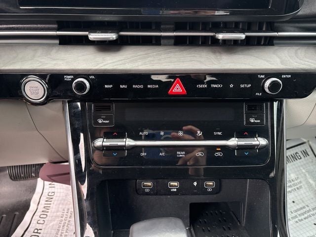 2023 Kia Carnival EX