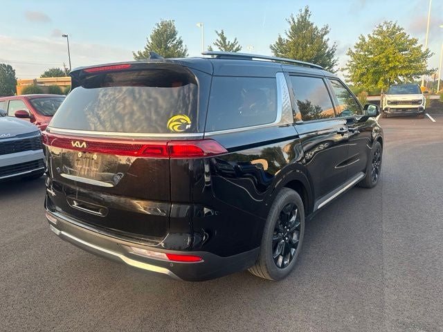 2024 Kia Carnival SX