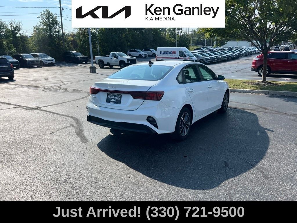 2023 Kia Forte LXS