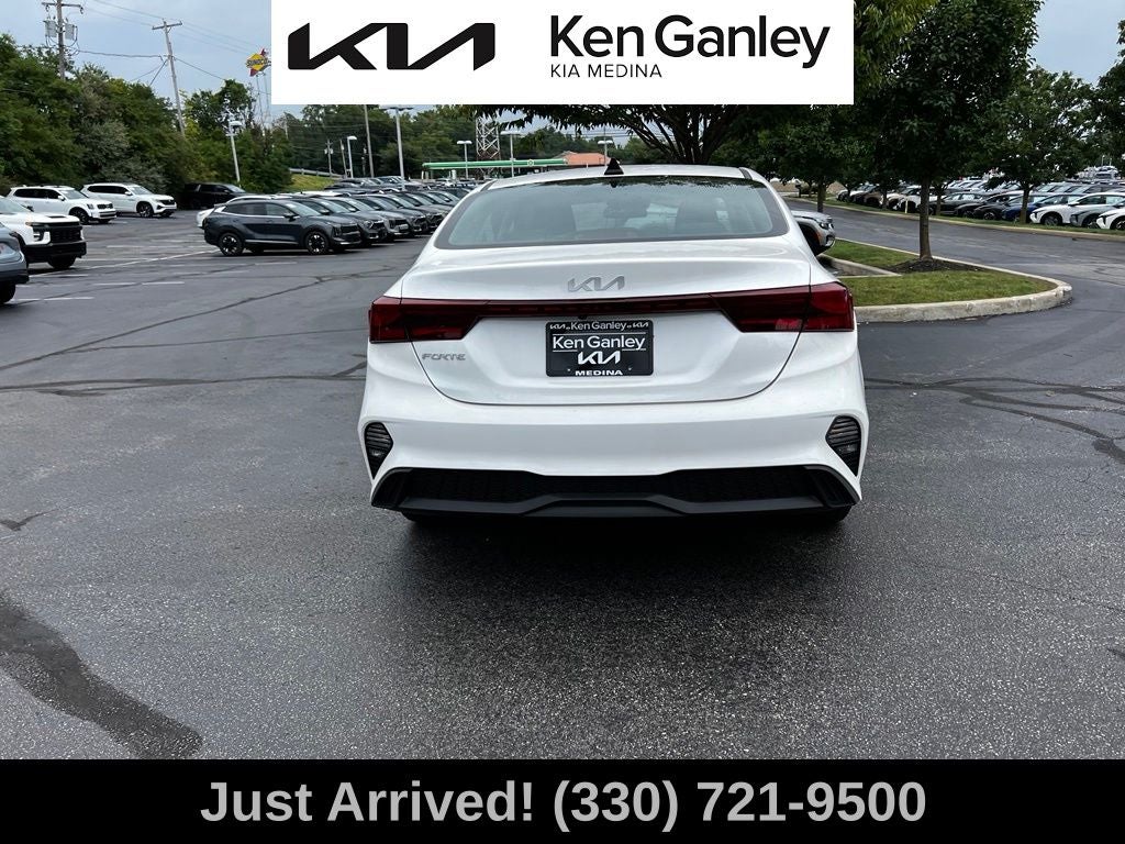 2023 Kia Forte LXS