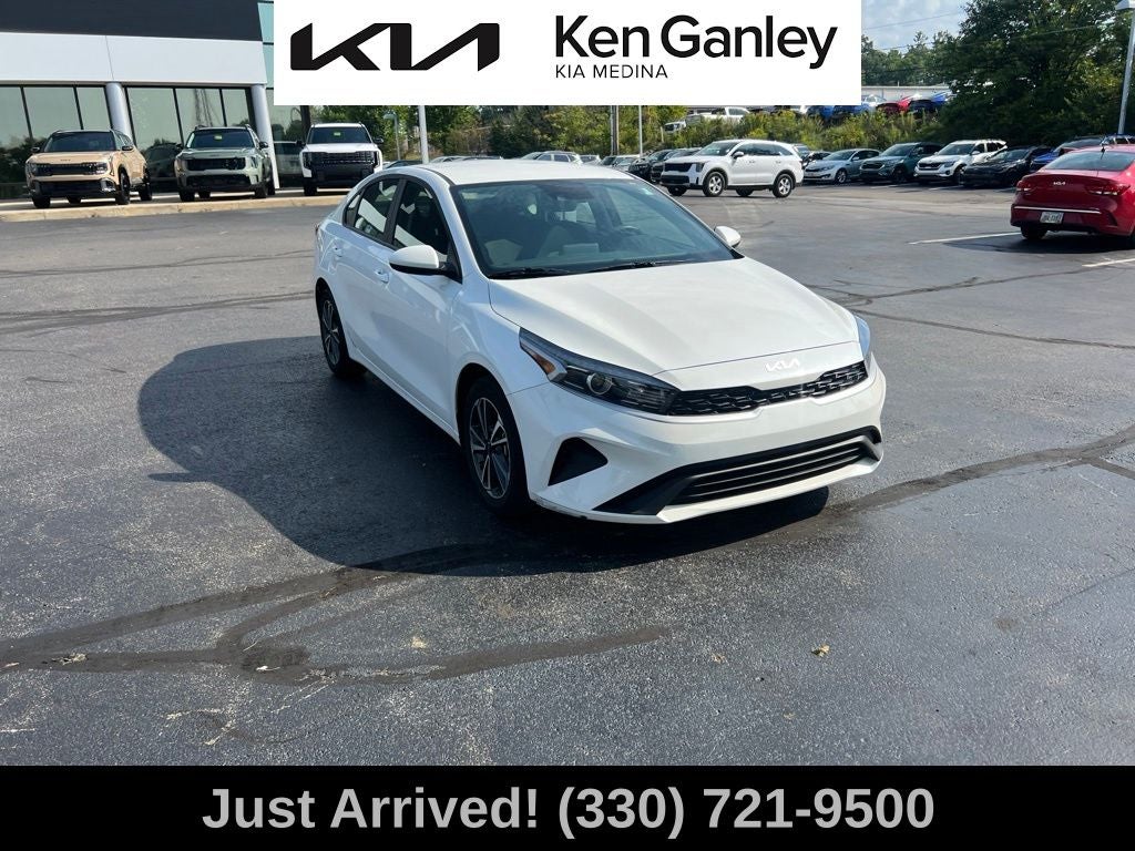 2023 Kia Forte LXS