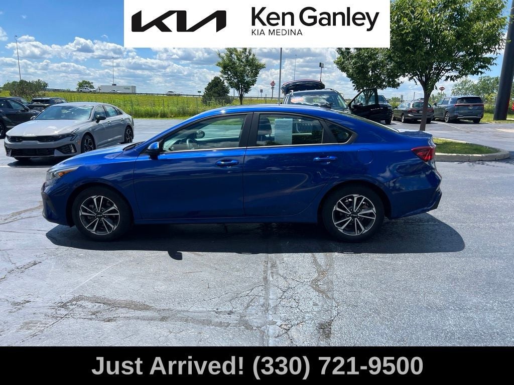 2023 Kia Forte LXS
