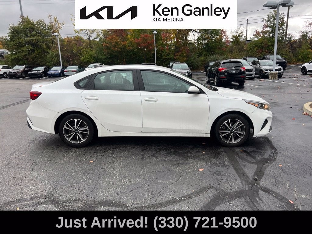 2023 Kia Forte LXS